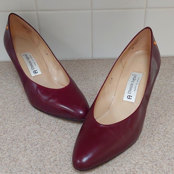 Etienne Aigner Pumps 2 Inch Heel Mahogany Leather Womens 8.5 Medium - Picture 1 of 9